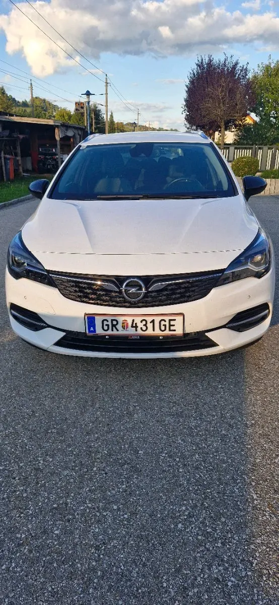 Opel Astra 2021 photo 3