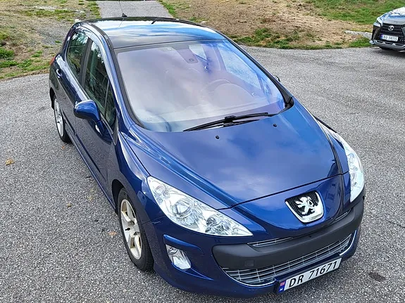Peugeot 308 2008 photo 3