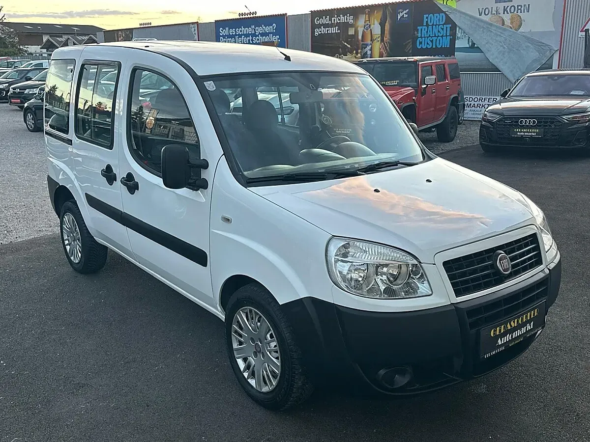 Fiat Doblo 2008 photo 3