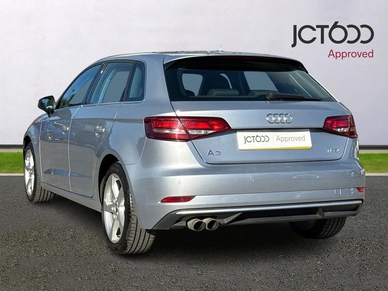 Audi A3 2016 photo 3