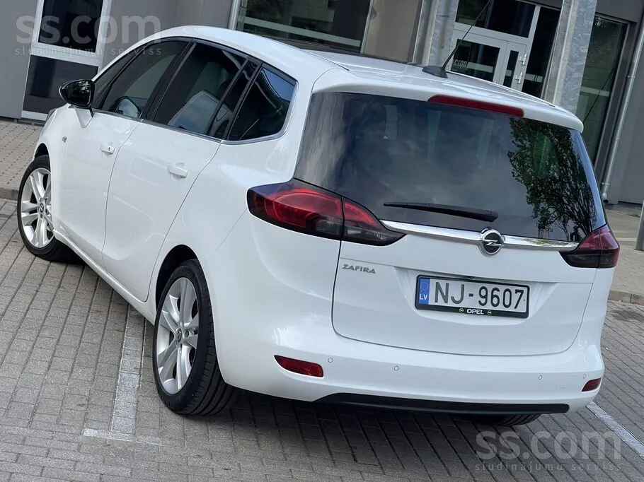 Opel Zafira 2019 photo 4