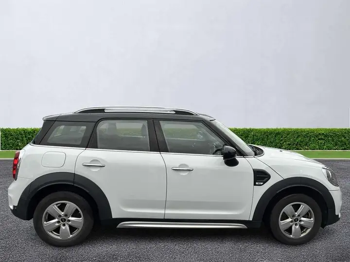 Mini Countryman 2019 photo 3