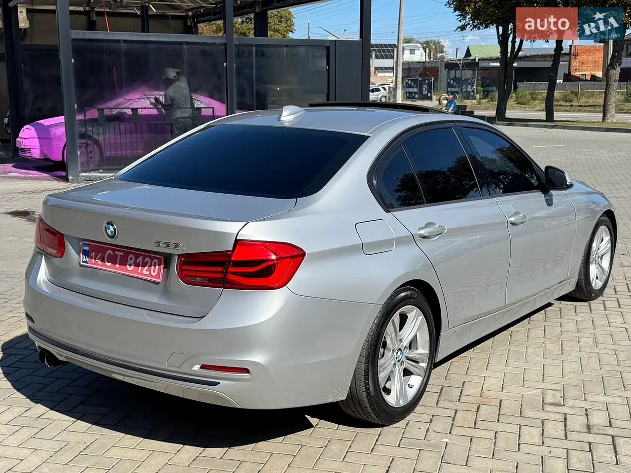 BMW 3 Series 2015 photo 4