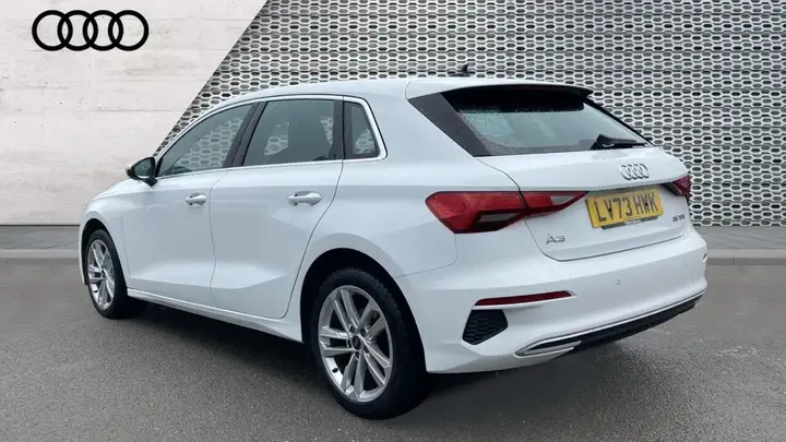 Audi A3 2023 photo 3