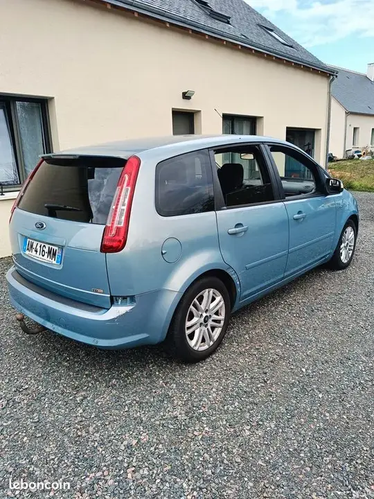 Ford C-Max 2010 photo 3