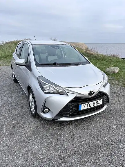 Toyota Yaris 2017 photo 3