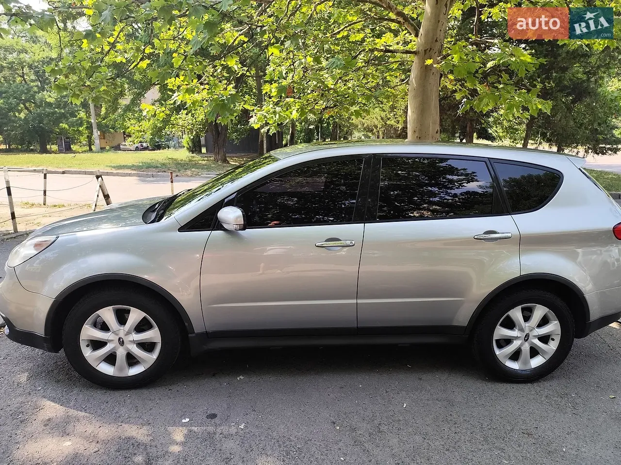 Subaru Tribeca 2007 photo 3