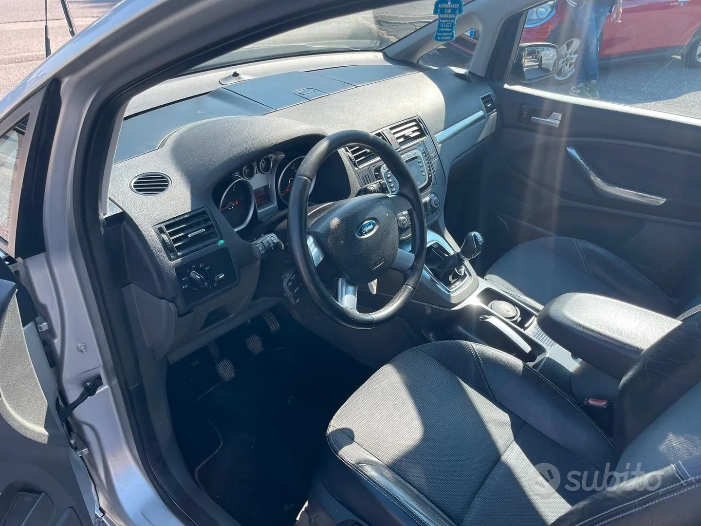 Ford C-Max 2009 photo 4