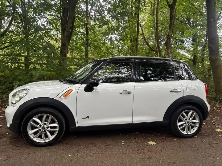 Mini Countryman 2012 photo 3