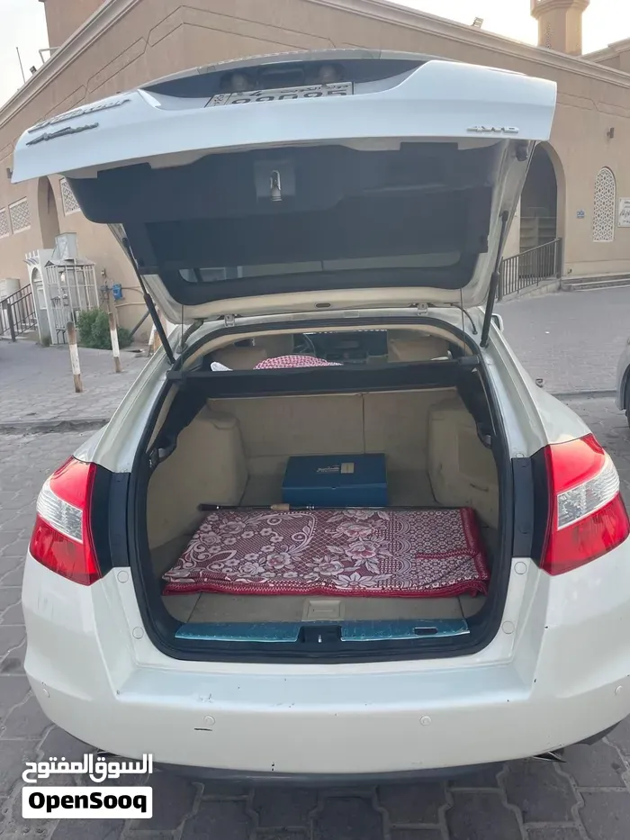 Honda Accord 2010 photo 3