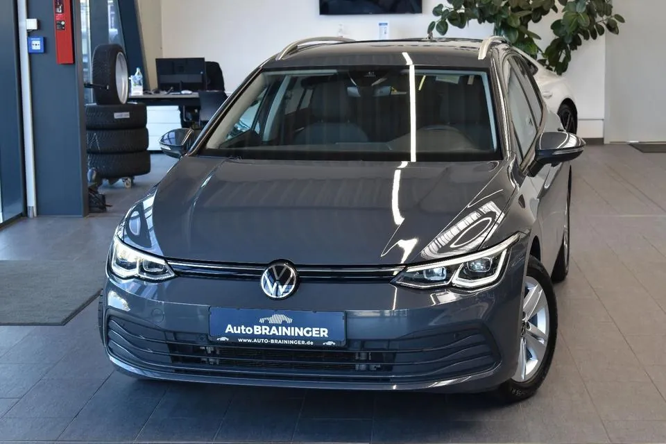 Volkswagen Golf 8