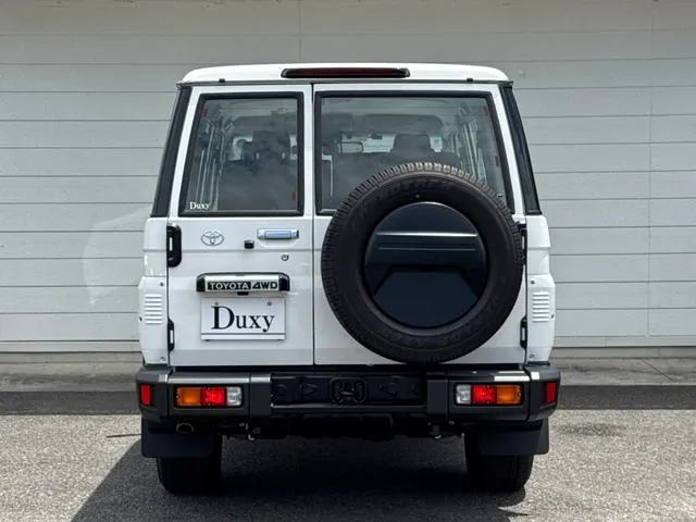 Toyota Land Cruiser 70 2026 photo 5