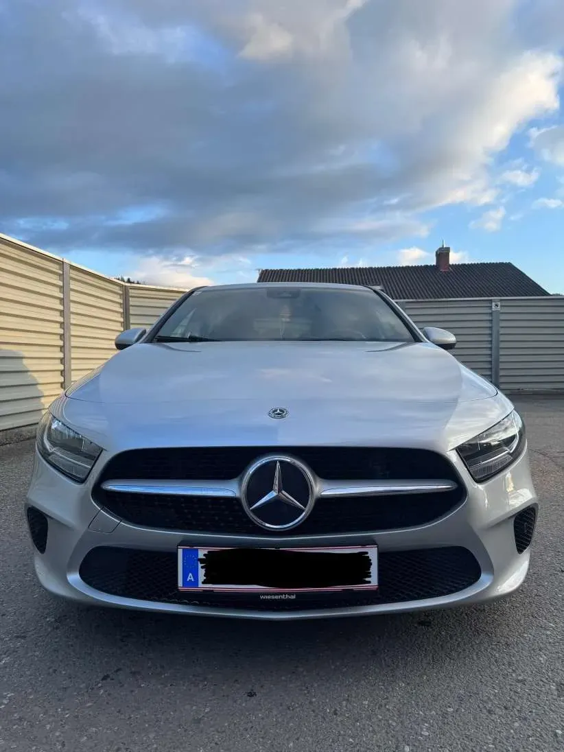 Mercedes-Benz A-Class 2019 photo 3