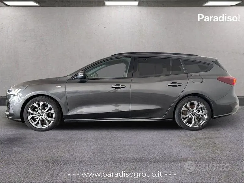 Ford Focus 2023 photo 4