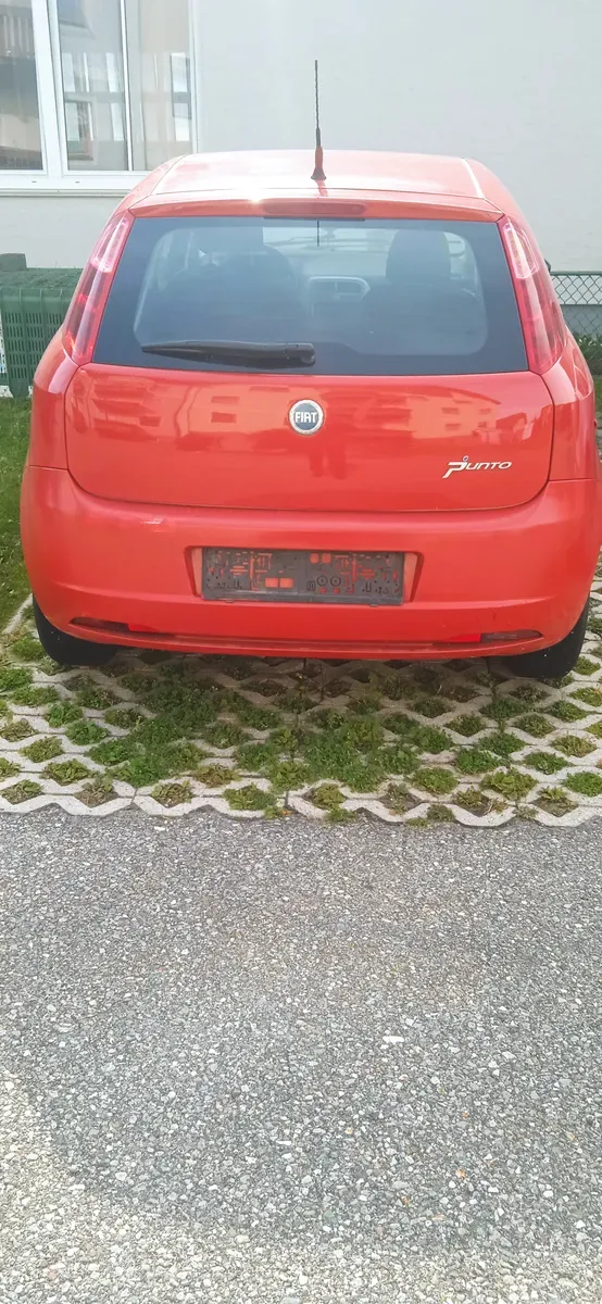 Fiat Punto 2007 photo 2