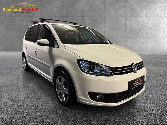 Volkswagen Touran 2015 photo 4