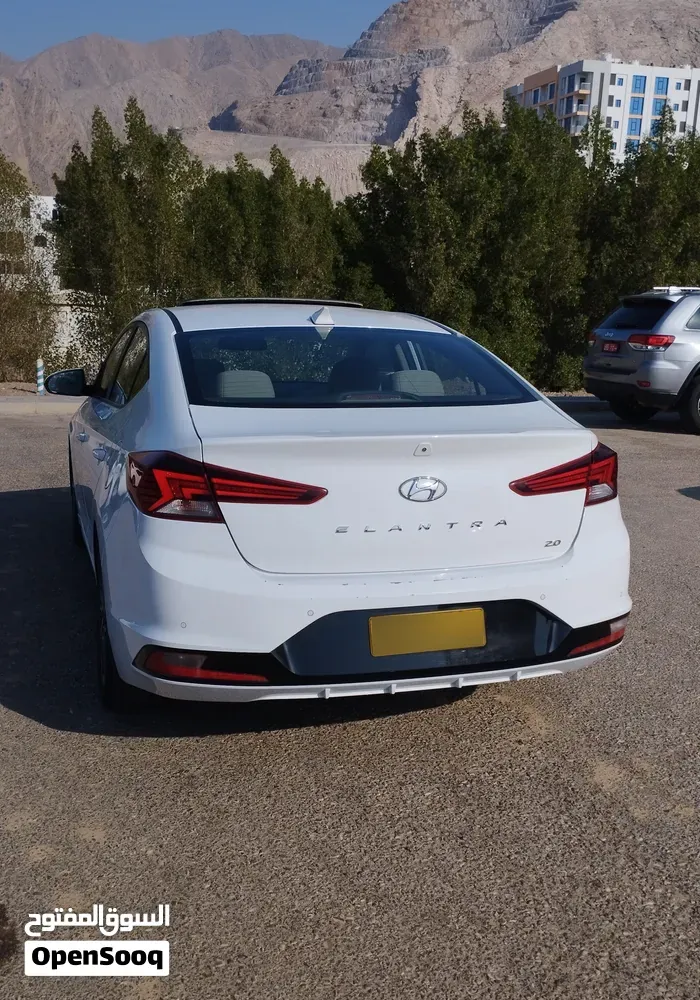 Hyundai Elantra 2020 photo 2