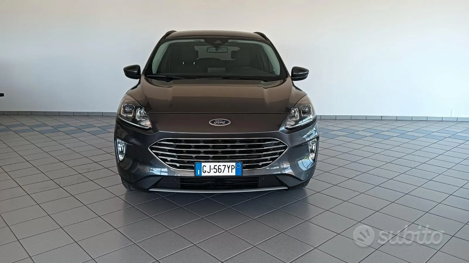 Ford Kuga 2022 photo 2