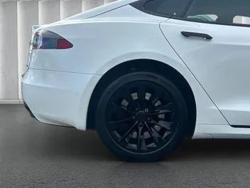 Tesla Model S 2018 photo 5