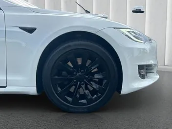 Tesla Model S 2018 photo 3