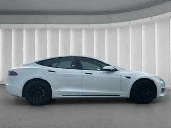 Tesla Model S 2018 photo 4