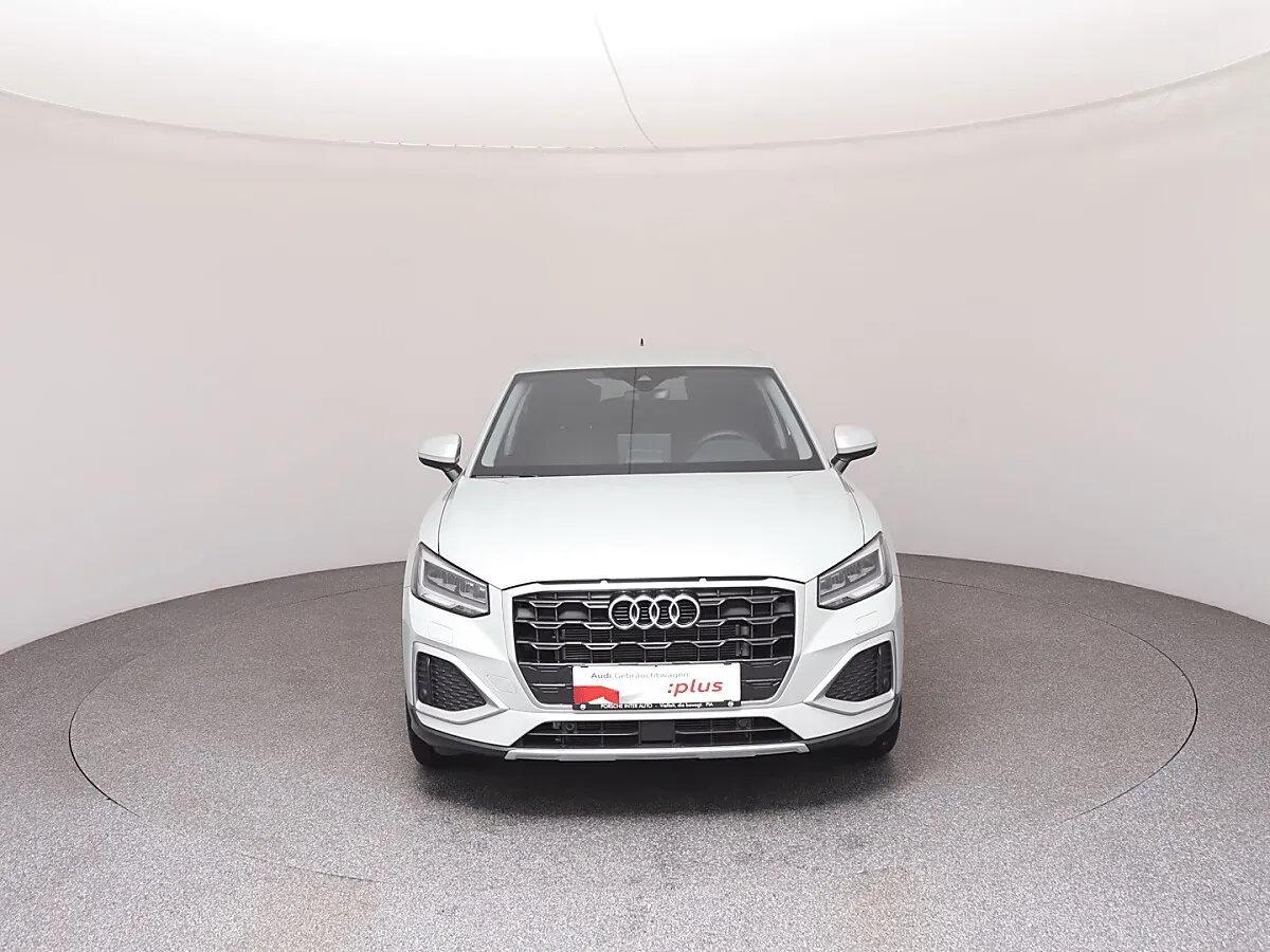 Audi Q2 2025 photo 3