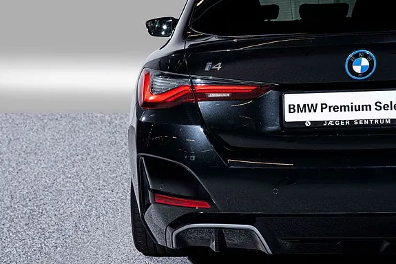 BMW I4 2023 photo 3