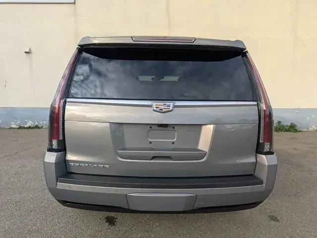 Cadillac Escalade 2018 photo 3