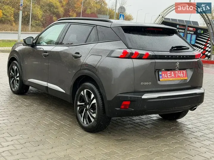 Peugeot 2008 2021 photo 2