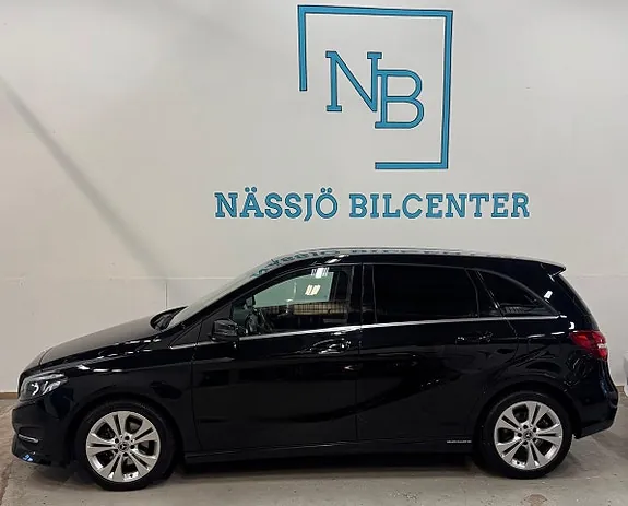Mercedes-Benz B180 2018 photo 4