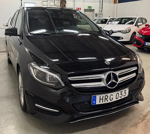 Mercedes-Benz B180 2018 photo 3