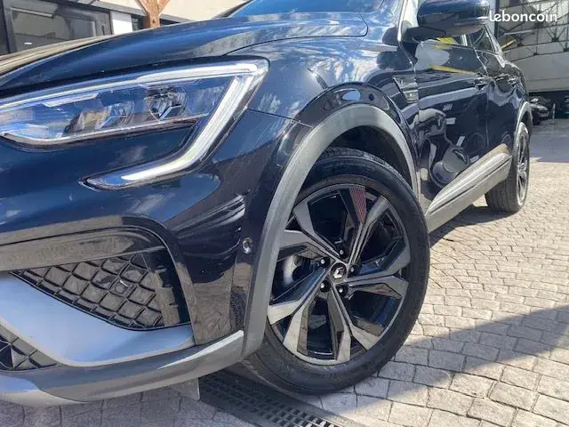 Renault Arkana 2023 photo 3