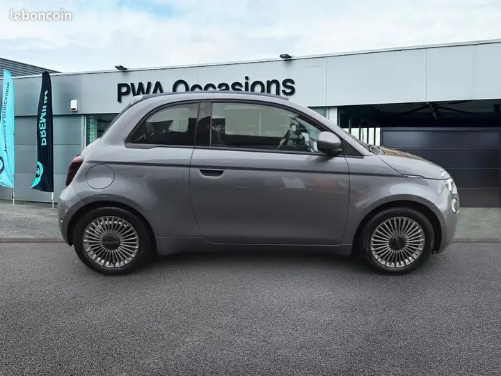 Fiat 500C 2023 photo 4