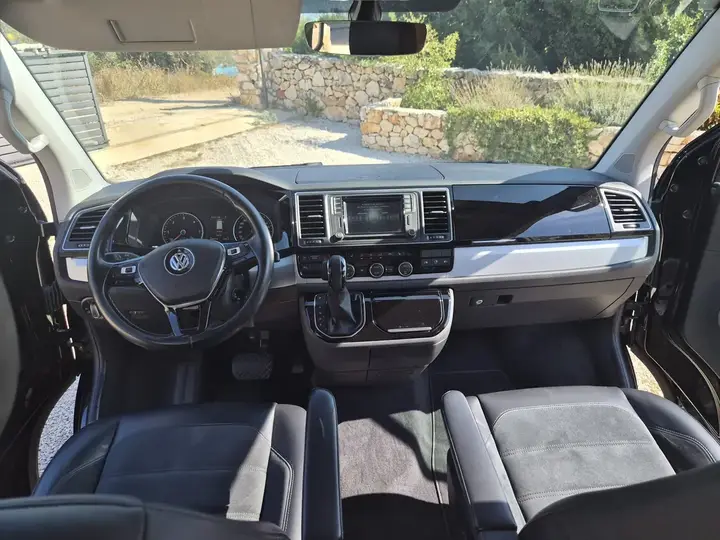 Volkswagen Multivan 2018 photo 3