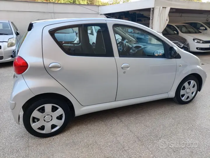 Toyota Aygo 2008 photo 4