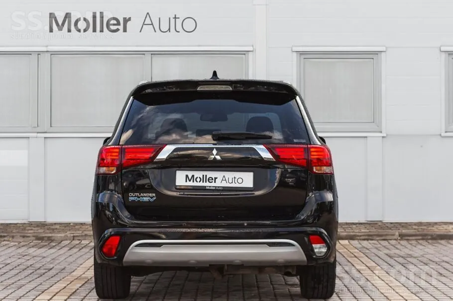 Mitsubishi Outlander 2021 photo 4