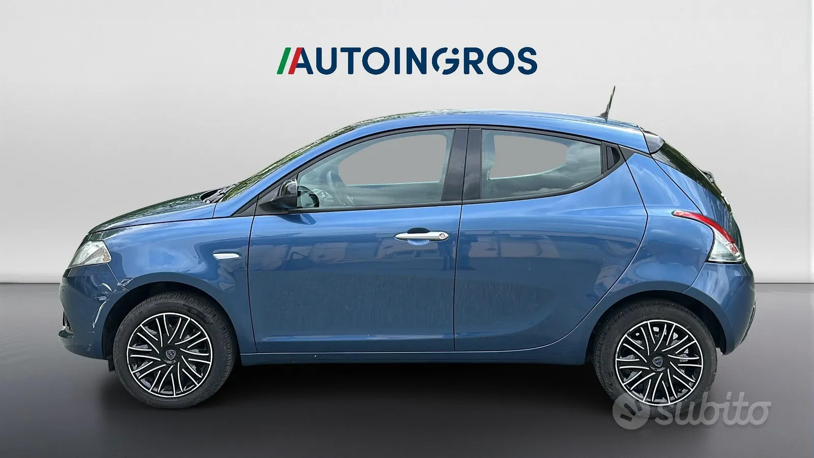 Lancia Ypsilon 2023 photo 2