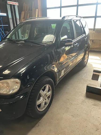Mercedes-Benz Ml400 2003 photo 2