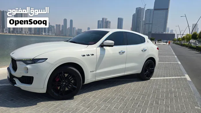 Maserati Levante 2018 photo 2