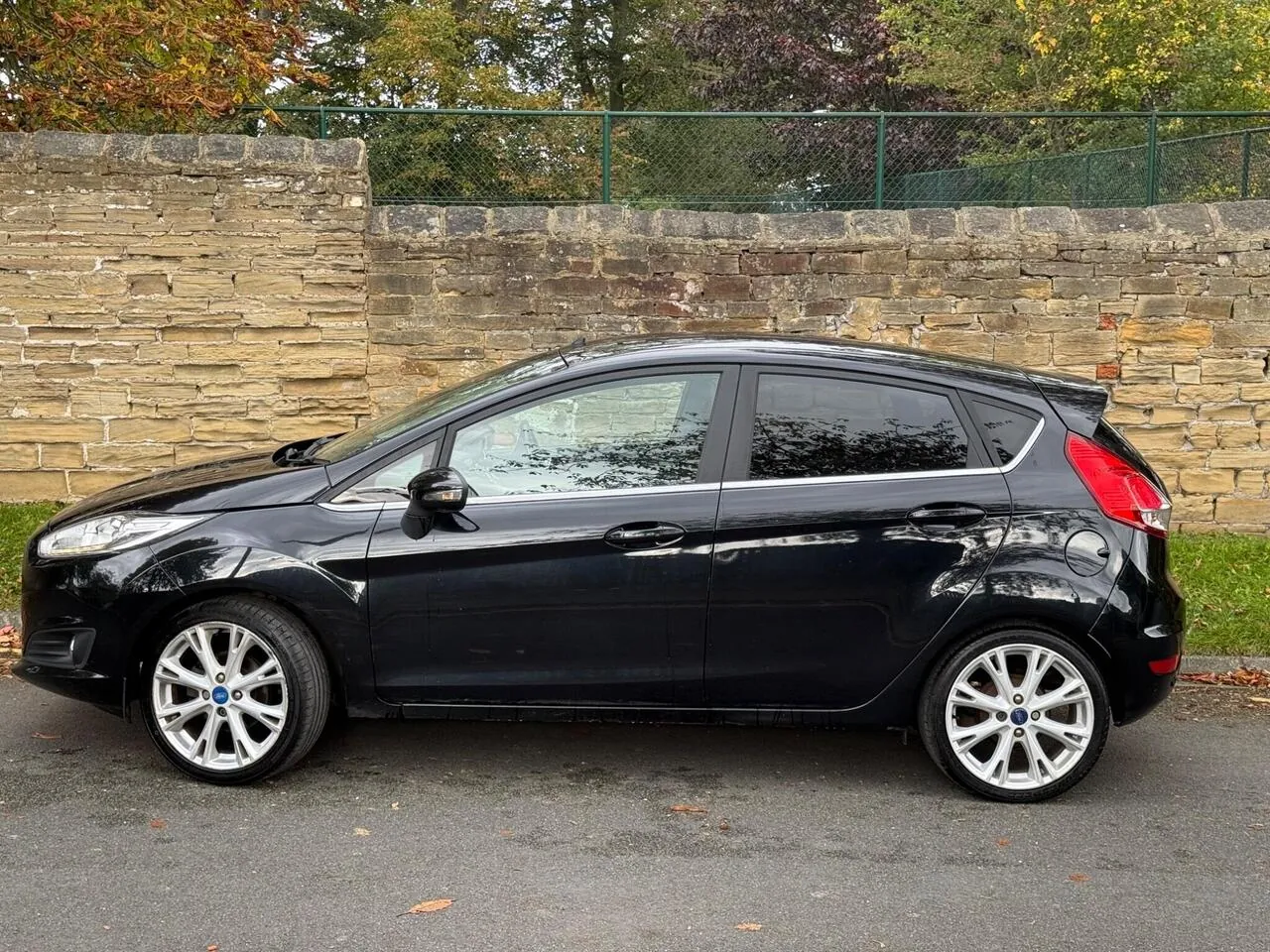 Ford Fiesta 2014 photo 3