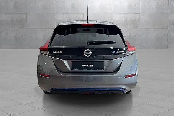 Nissan Leaf 2018 photo 4