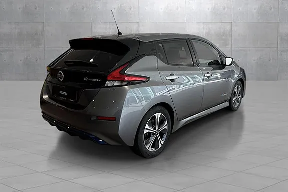 Nissan Leaf 2018 photo 5