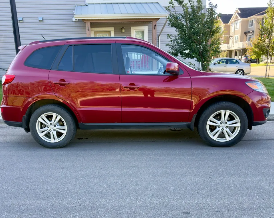 Hyundai Santa Fe 2012 photo 5