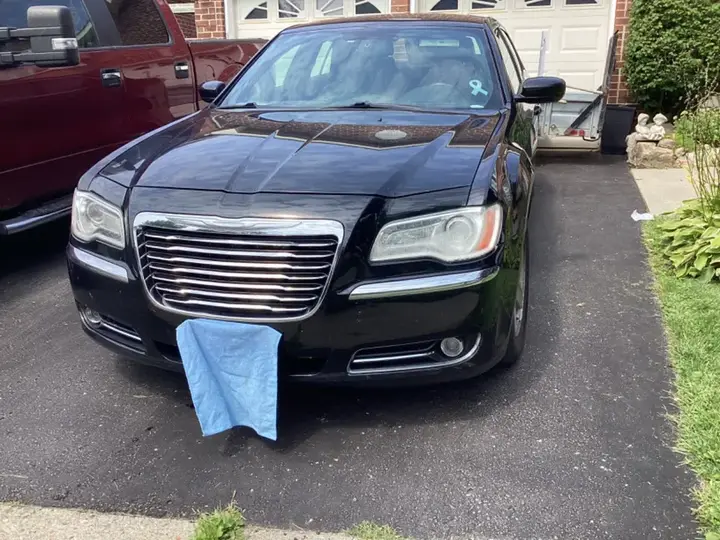 Chrysler 300 2013 photo 3