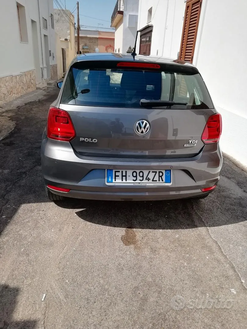 Volkswagen Polo 2017 photo 2