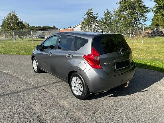 Nissan Note 2015 photo 4