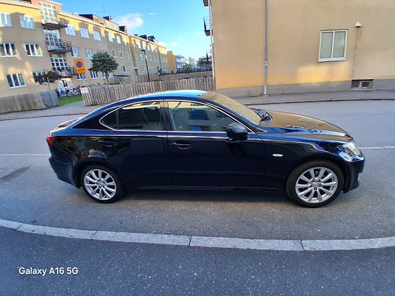 Lexus Is250