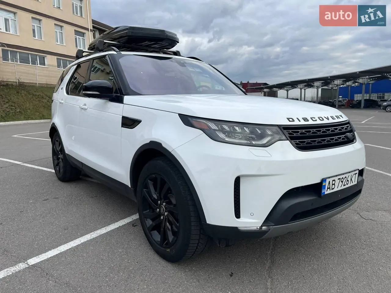 Land Rover Discovery 2017 photo 5