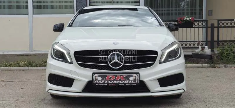 Mercedes-Benz A 200 2013 photo 4
