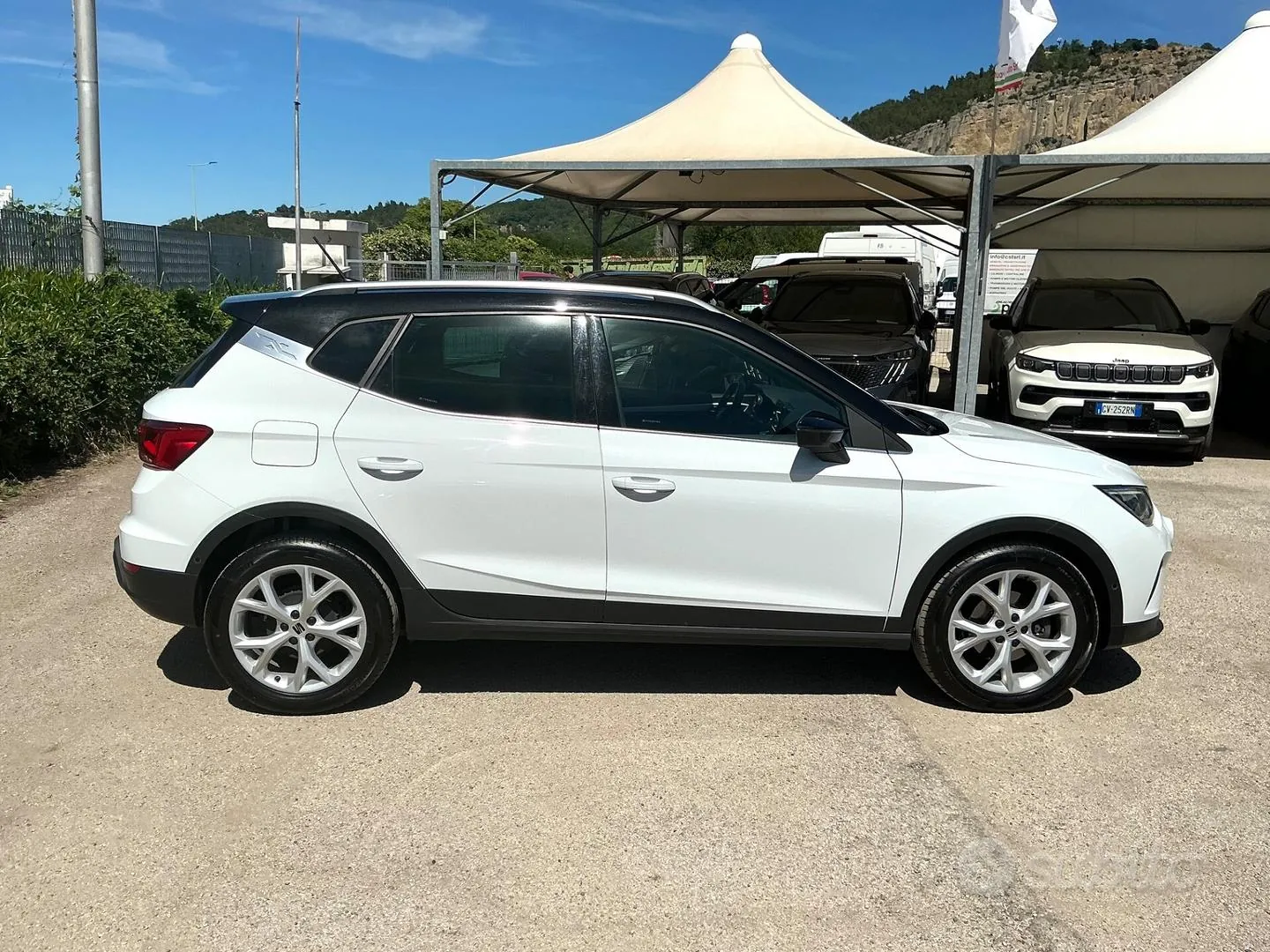 Seat Arona 2023 photo 5